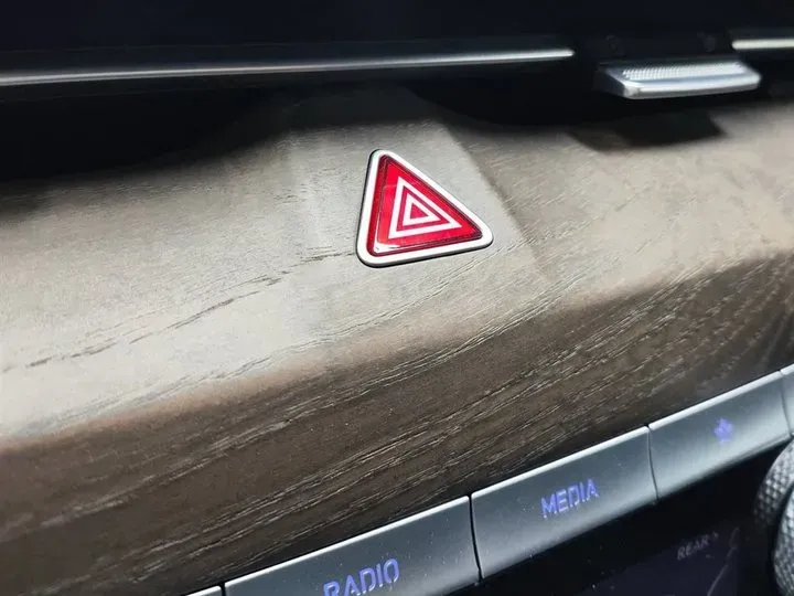 2021 Genesis G80 2.5T 304HP L4 8AT,autocango,china used car exporter,china ev exporter,chinese used car exporter,chinese used ev exporter