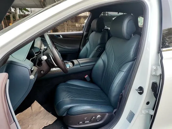 2021 Genesis G80 2.5T 304HP L4 8AT,autocango,china used car exporter,china ev exporter,chinese used car exporter,chinese used ev exporter