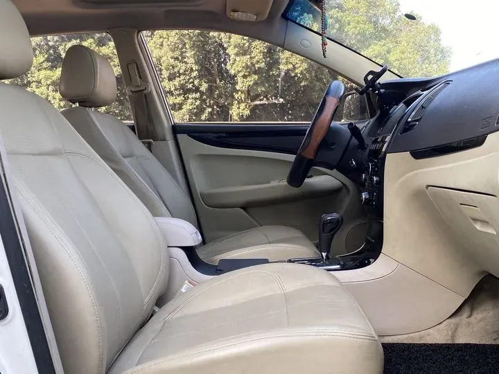 2013 Geely GC7 1.8L 133HP L4 6AT,autocango,china used car exporter,china ev exporter,chinese used car exporter,chinese used ev exporter