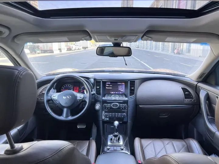 2011 Infiniti FX 3.5L 332HP V6 7AT,autocango,china used car exporter,china ev exporter,chinese used car exporter,chinese used ev exporter