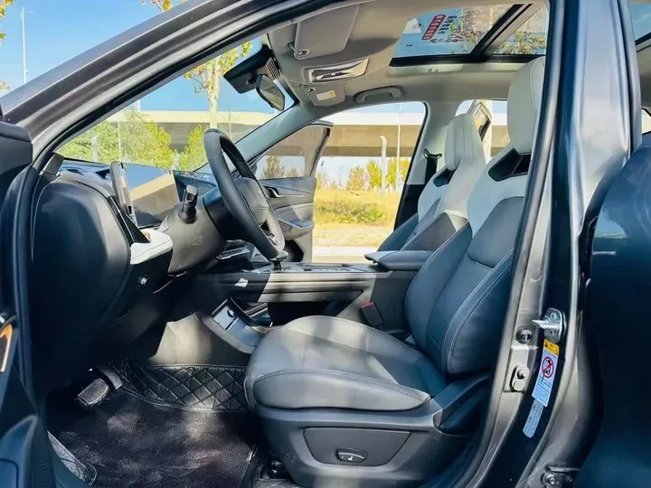 2023 ChangAn Oshan X5 Plus 1.5T 188HP L4 7DCT,autocango,china used car exporter,china ev exporter,chinese used car exporter,chinese used ev exporter