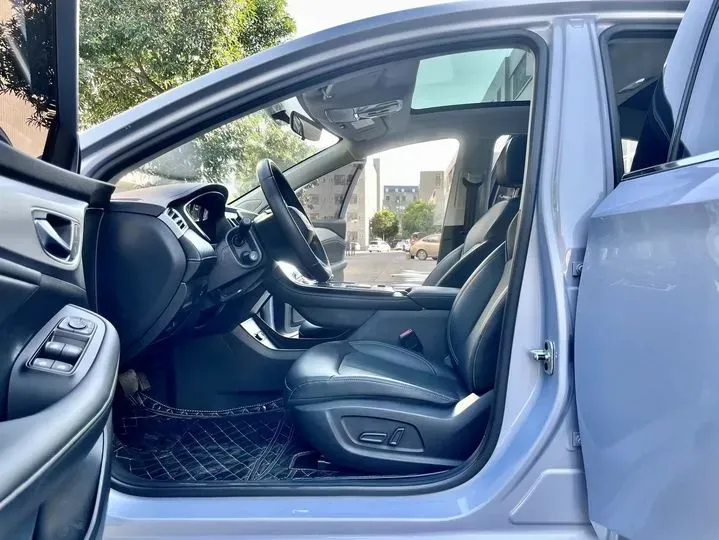 2020 Rising Auto ER6 BEV 69.9KWH,autocango,china used car exporter,china ev exporter,chinese used car exporter,chinese used ev exporter