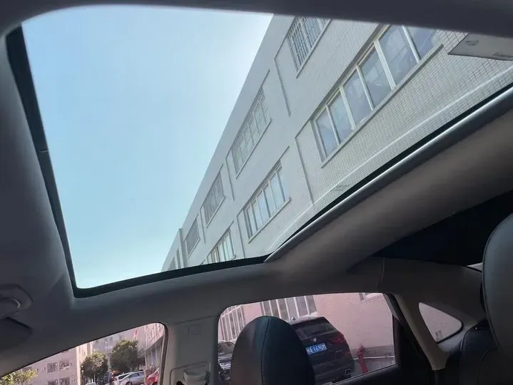 2020 Rising Auto ER6 BEV 69.9KWH,autocango,china used car exporter,china ev exporter,chinese used car exporter,chinese used ev exporter