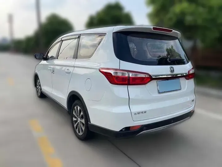 2017 ChangAn Linmax 1.6L 125HP L4 5MT,autocango,china used car exporter,china ev exporter,chinese used car exporter,chinese used ev exporter