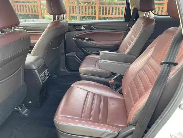 2017 ChangAn Linmax 1.6L 125HP L4 5MT,autocango,china used car exporter,china ev exporter,chinese used car exporter,chinese used ev exporter