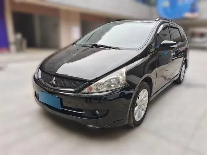 2007 Mitsubishi Grandis 2.4L 165HP L4 4AT