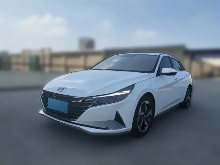 2021 Hyundai Elantra 1.5L 115HP L4 CVT