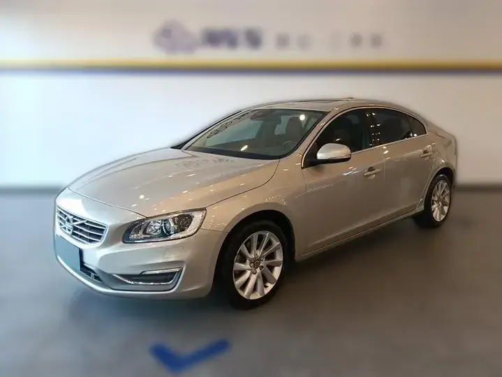 2017 Volvo S60 2.0T 190HP L4 6AT