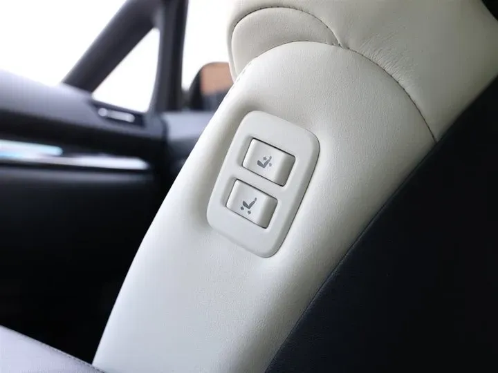 2020 Lexus LM 2.5L 117HP L4 E-CVT Hybrid,autocango,china used car exporter,china ev exporter,chinese used car exporter,chinese used ev exporter