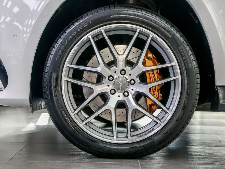 2017 Mercedes-Benz GLS AMG 5.5T 585HP V8 7AT,autocango,china used car exporter,china ev exporter,chinese used car exporter,chinese used ev exporter