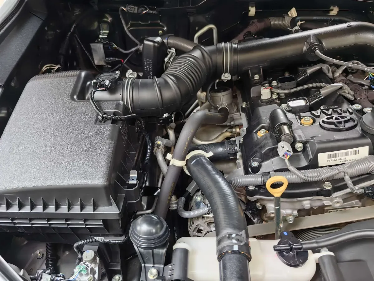 2016 Toyota Fortuner 2.7L 163HP L4 6AT,autocango,china used car exporter,china ev exporter,chinese used car exporter,chinese used ev exporter