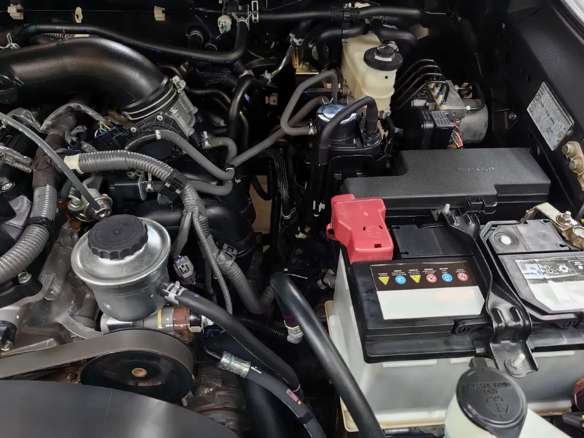 2016 Toyota Fortuner 2.7L 163HP L4 6AT,autocango,china used car exporter,china ev exporter,chinese used car exporter,chinese used ev exporter