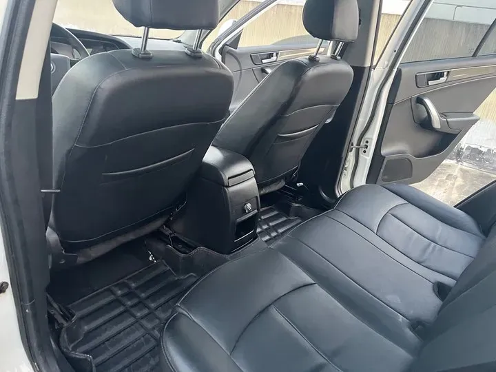 2014 Brilliance Auto V5 1.5T 150HP L4 5MT,autocango,china used car exporter,china ev exporter,chinese used car exporter,chinese used ev exporter