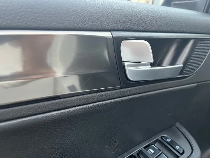 2014 Brilliance Auto V5 1.5T 150HP L4 5MT,autocango,china used car exporter,china ev exporter,chinese used car exporter,chinese used ev exporter