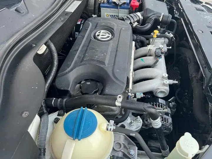 2014 Brilliance Auto V5 1.5T 150HP L4 5MT,autocango,china used car exporter,china ev exporter,chinese used car exporter,chinese used ev exporter