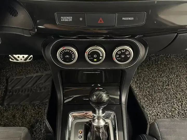 2008 Mitsubishi Lancer 2.0T 295HP L4 6DCT,autocango,china used car exporter,china ev exporter,chinese used car exporter,chinese used ev exporter