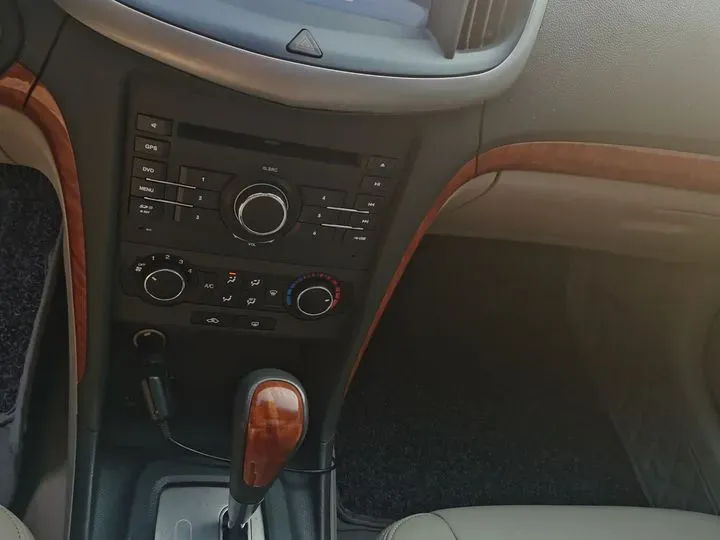 2013 Chevrolet Epica 1.8L 143HP L4 6AT,autocango,china used car exporter,china ev exporter,chinese used car exporter,chinese used ev exporter