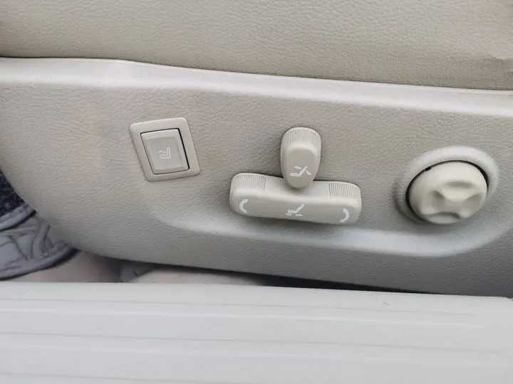 2013 Chevrolet Epica 1.8L 143HP L4 6AT,autocango,china used car exporter,china ev exporter,chinese used car exporter,chinese used ev exporter