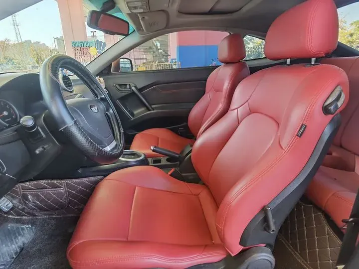 2004 Hyundai Coupe 2.0L 139HP L4 4AT,autocango,china used car exporter,china ev exporter,chinese used car exporter,chinese used ev exporter