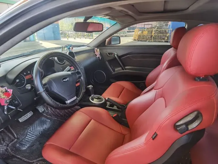 2004 Hyundai Coupe 2.0L 139HP L4 4AT,autocango,china used car exporter,china ev exporter,chinese used car exporter,chinese used ev exporter