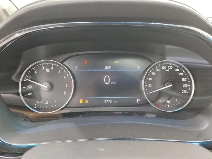 2022 Buick GL8 2.0T 237HP L4 9AT,autocango,china used car exporter,china ev exporter,chinese used car exporter,chinese used ev exporter