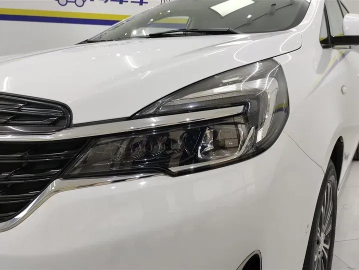 2022 Buick GL8 2.0T 237HP L4 9AT,autocango,china used car exporter,china ev exporter,chinese used car exporter,chinese used ev exporter
