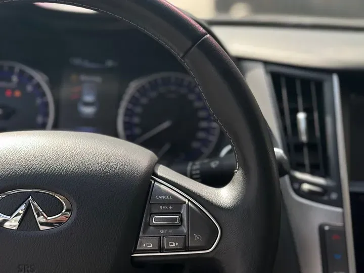 2014 Infiniti Q50 3.7L 351HP V6 7AT,autocango,china used car exporter,china ev exporter,chinese used car exporter,chinese used ev exporter