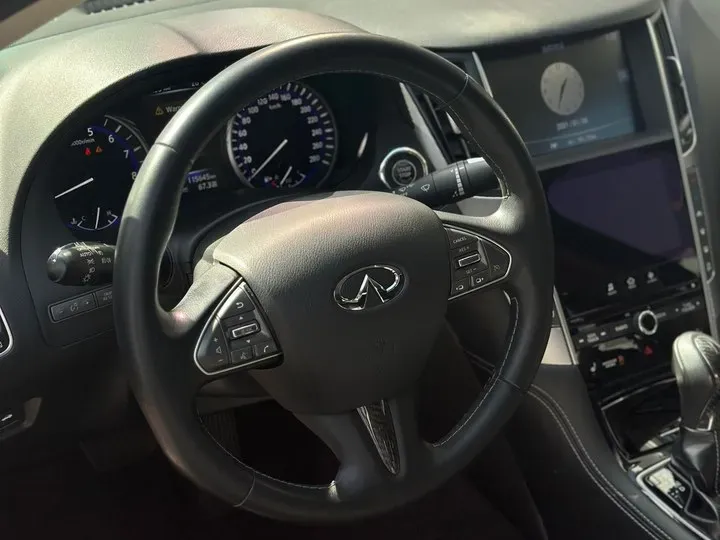 2014 Infiniti Q50 3.7L 351HP V6 7AT,autocango,china used car exporter,china ev exporter,chinese used car exporter,chinese used ev exporter