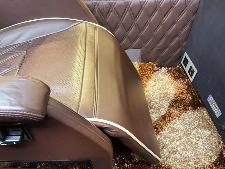 2011 Ford E350 5.4L 258HP V8 5AT,autocango,china used car exporter,china ev exporter,chinese used car exporter,chinese used ev exporter