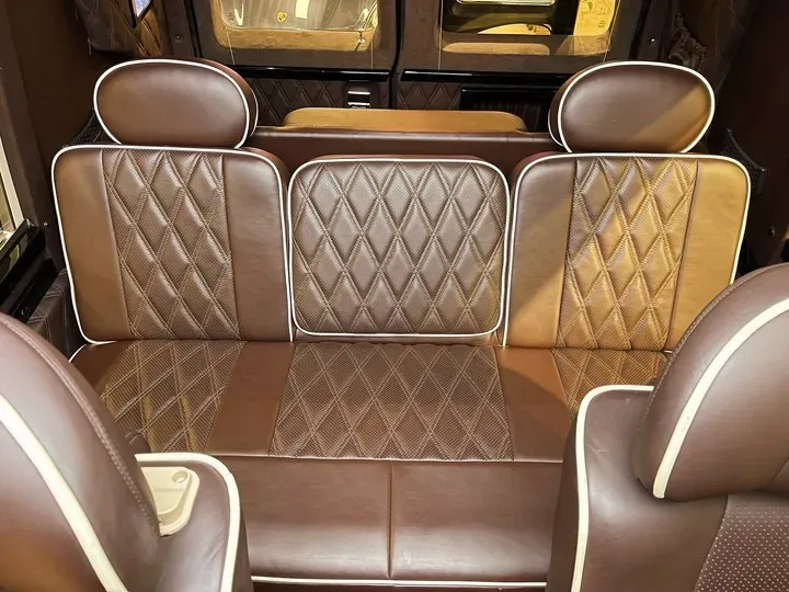 2011 Ford E350 5.4L 258HP V8 5AT,autocango,china used car exporter,china ev exporter,chinese used car exporter,chinese used ev exporter