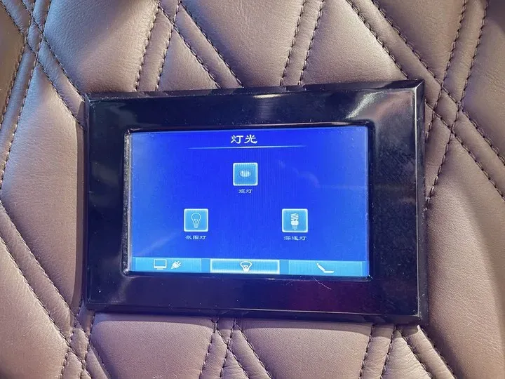 2011 Ford E350 5.4L 258HP V8 5AT,autocango,china used car exporter,china ev exporter,chinese used car exporter,chinese used ev exporter