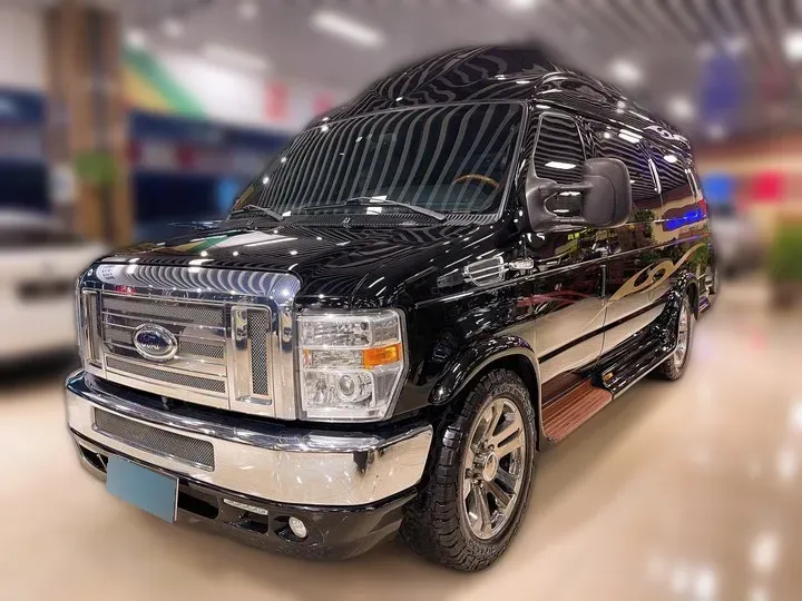 2011 Ford E350 5.4L 258HP V8 5AT,autocango,china used car exporter,china ev exporter,chinese used car exporter,chinese used ev exporter