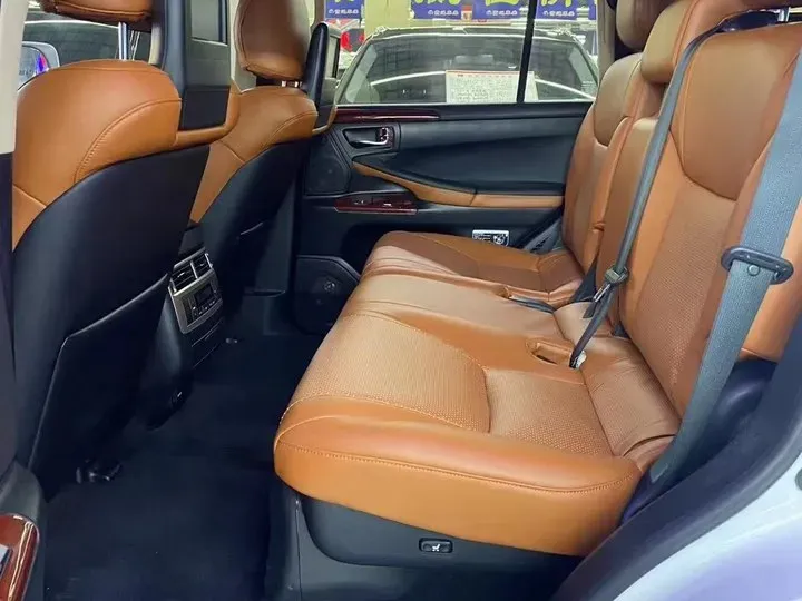 2009 Lexus LX 5.7L 367HP V8 6AT,autocango,china used car exporter,china ev exporter,chinese used car exporter,chinese used ev exporter