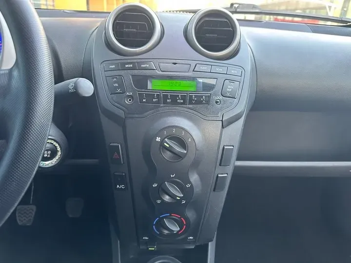 2015 BYD F0 1.0L 68HP L3 5MT,autocango,china used car exporter,china ev exporter,chinese used car exporter,chinese used ev exporter