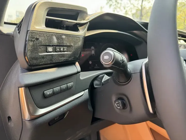 2023 Lexus RZ BEV 66KWH,autocango,china used car exporter,china ev exporter,chinese used car exporter,chinese used ev exporter