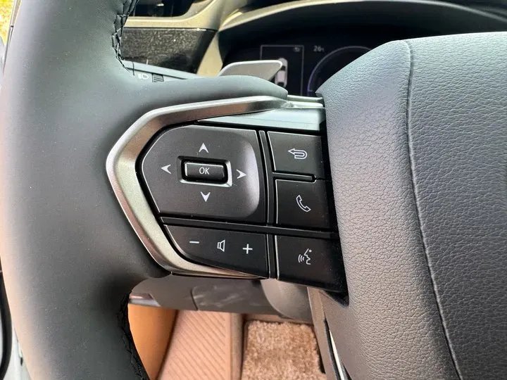 2023 Lexus RZ BEV 66KWH,autocango,china used car exporter,china ev exporter,chinese used car exporter,chinese used ev exporter