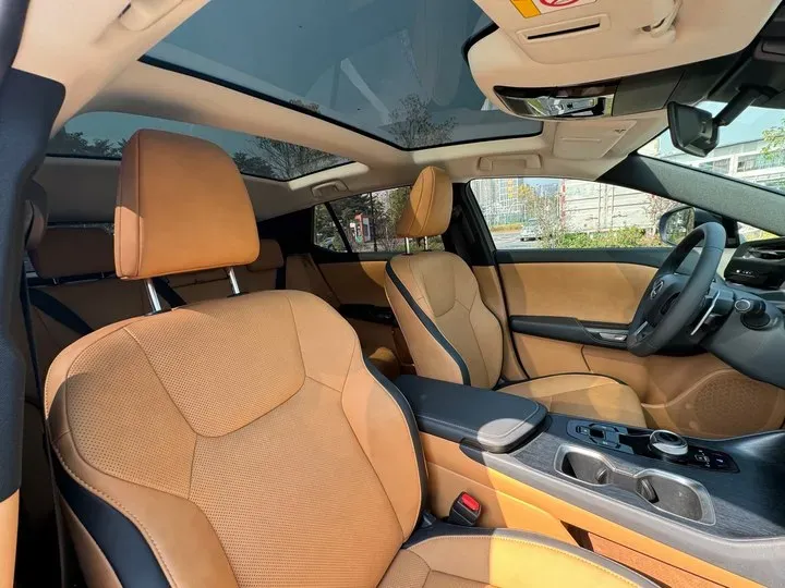 2023 Lexus RZ BEV 66KWH,autocango,china used car exporter,china ev exporter,chinese used car exporter,chinese used ev exporter