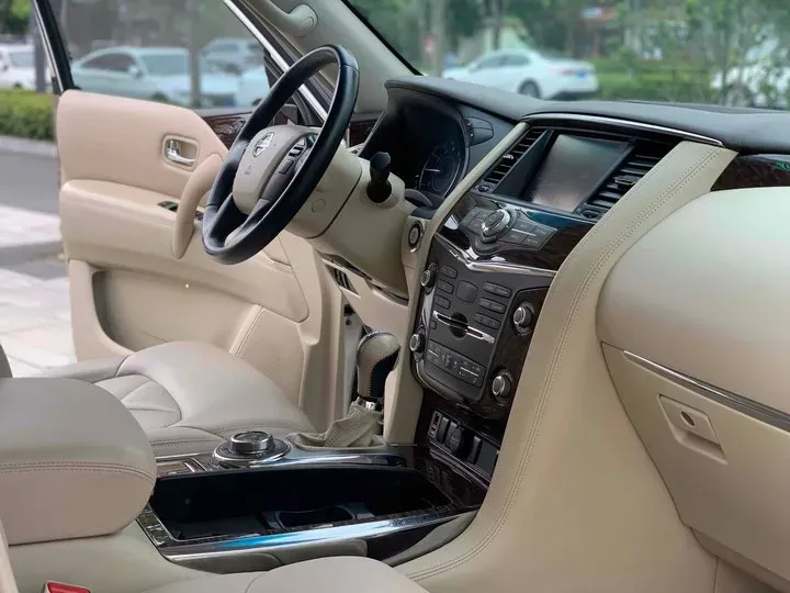 2018 Nissan Patrol 4.0L 279HP V6 7AT,autocango,china used car exporter,china ev exporter,chinese used car exporter,chinese used ev exporter