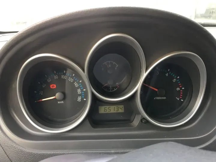 2010 FAW Vita V2 1.3L 91HP L4 5MT,autocango,china used car exporter,china ev exporter,chinese used car exporter,chinese used ev exporter