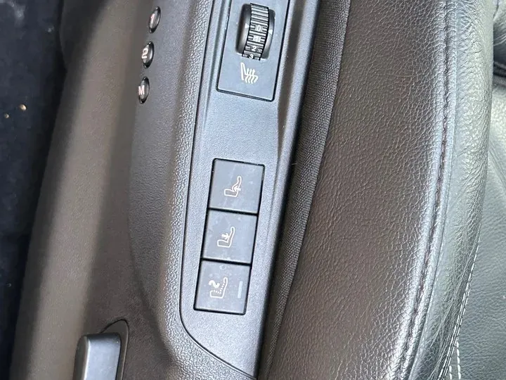 2012 DS 5 1.6T 163HP L4 6AT,autocango,china used car exporter,china ev exporter,chinese used car exporter,chinese used ev exporter