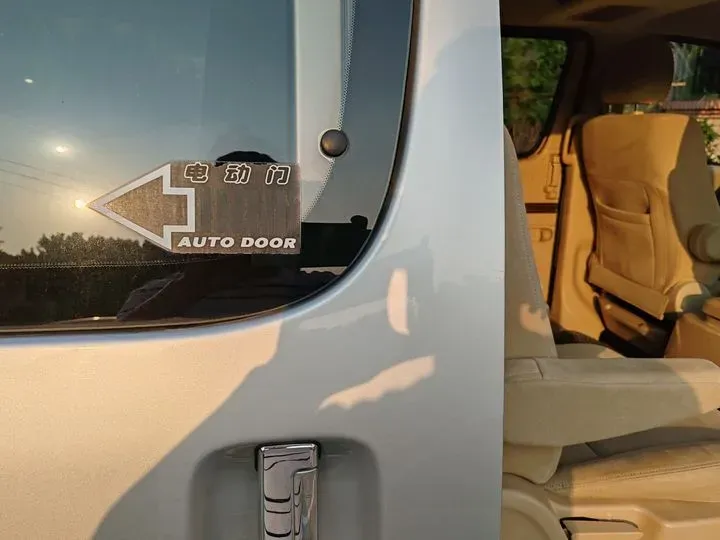 2014 JinBei Grace 2.7L 151HP L4 5MT,autocango,china used car exporter,china ev exporter,chinese used car exporter,chinese used ev exporter