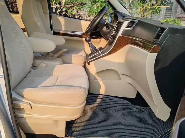 2014 JinBei Grace 2.7L 151HP L4 5MT,autocango,china used car exporter,china ev exporter,chinese used car exporter,chinese used ev exporter