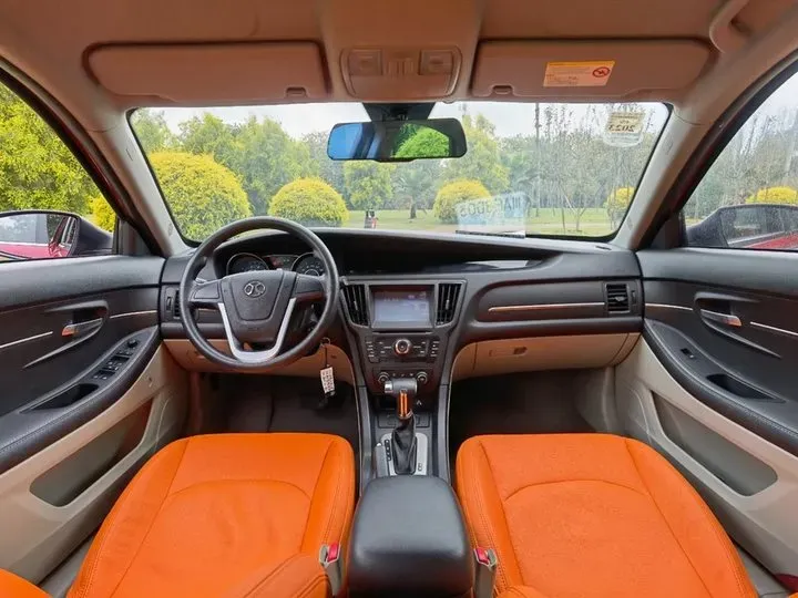 2015 BeiJing Auto Senova D50 1.5L 113HP L4 CVT,autocango,china used car exporter,china ev exporter,chinese used car exporter,chinese used ev exporter