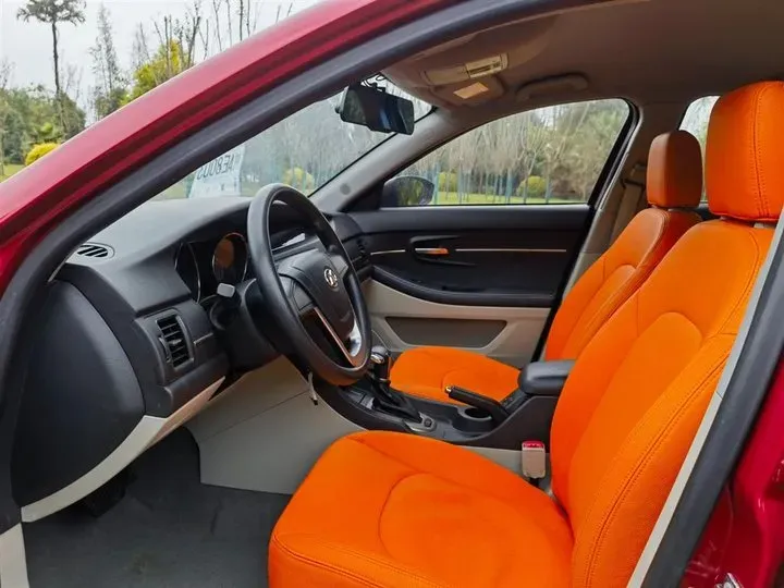 2015 BeiJing Auto Senova D50 1.5L 113HP L4 CVT,autocango,china used car exporter,china ev exporter,chinese used car exporter,chinese used ev exporter