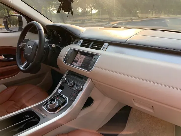 2013 Land Rover Range Rover Evoque 2.0T 241HP L4 6AT,autocango,china used car exporter,china ev exporter,chinese used car exporter,chinese used ev exporter