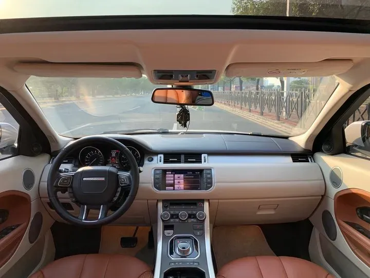 2013 Land Rover Range Rover Evoque 2.0T 241HP L4 6AT,autocango,china used car exporter,china ev exporter,chinese used car exporter,chinese used ev exporter