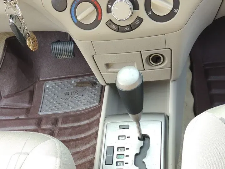 2010 Chevrolet Lova 1.4L 93HP L4 4AT,autocango,china used car exporter,china ev exporter,chinese used car exporter,chinese used ev exporter