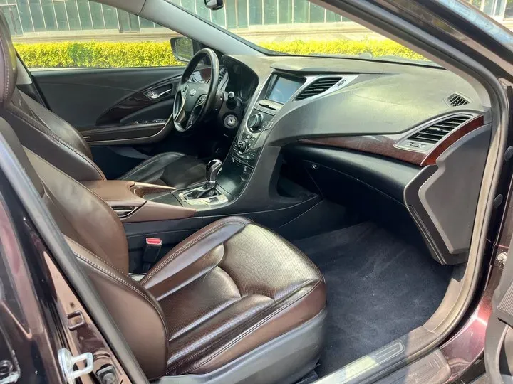 2011 Hyundai Azera 2.4L 180HP L4 6AT,autocango,china used car exporter,china ev exporter,chinese used car exporter,chinese used ev exporter