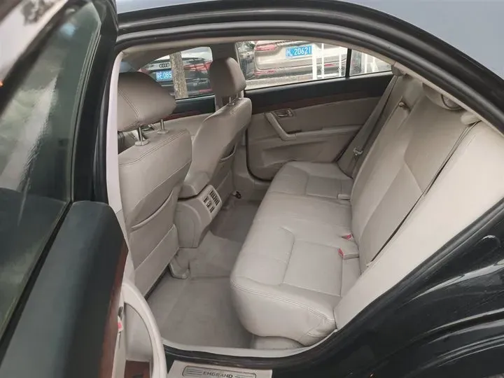 2013 Geely EC8 2.0L 141HP L4 5MT,autocango,china used car exporter,china ev exporter,chinese used car exporter,chinese used ev exporter