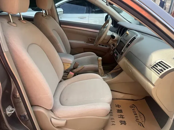 2012 Nissan Sylphy 1.6L 117HP L4 5MT,autocango,china used car exporter,china ev exporter,chinese used car exporter,chinese used ev exporter